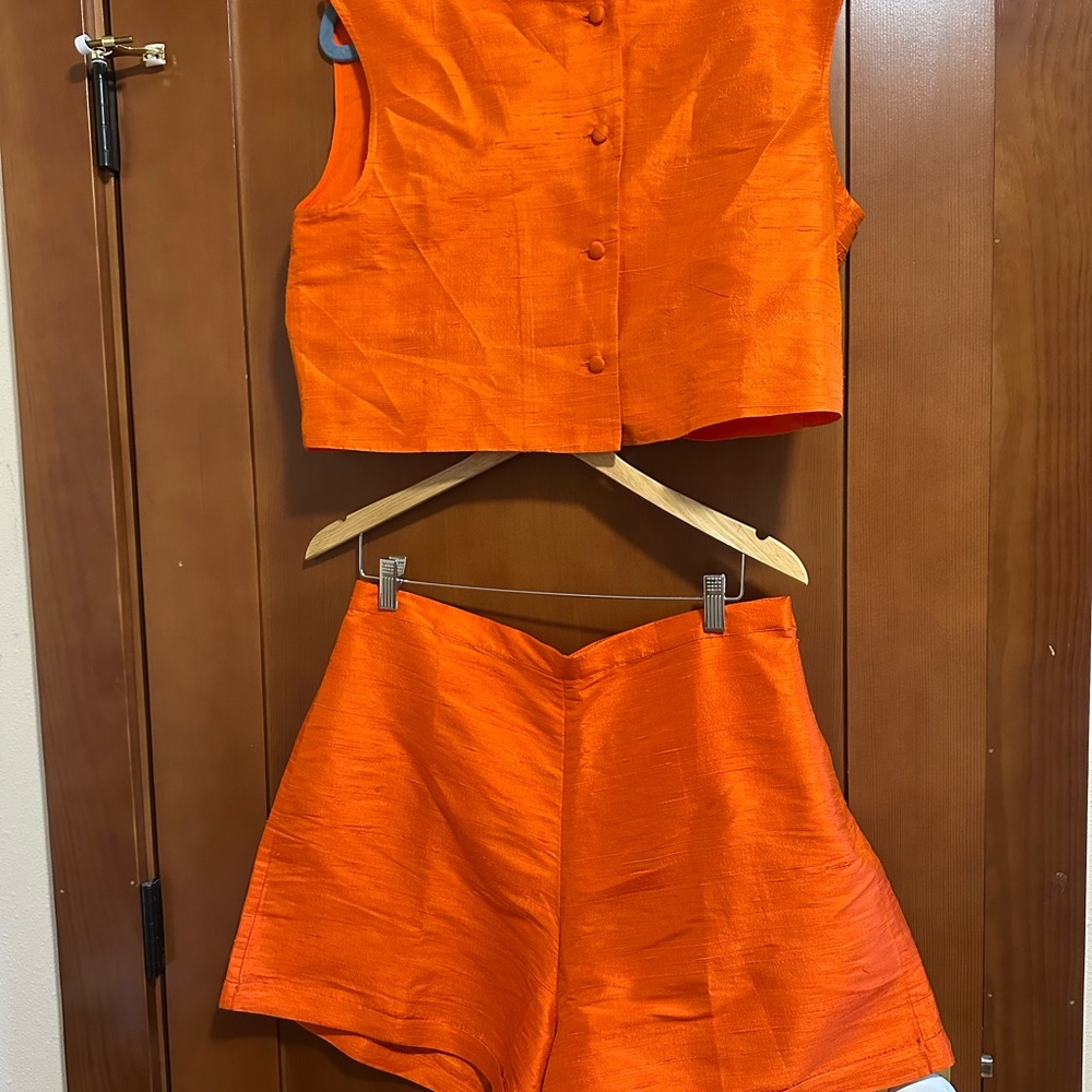 Orange Julia Amory Set